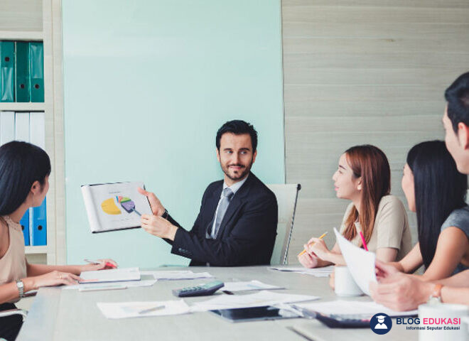 Staff Admin Adalah Posisi Kunci Operasional Kantor