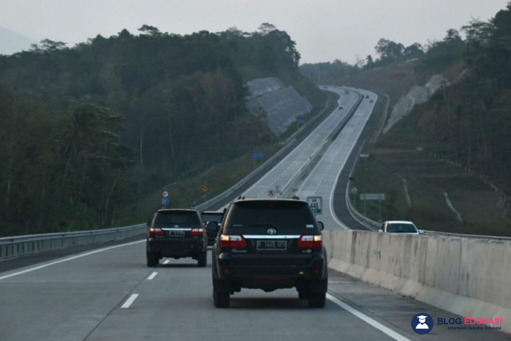 Ponorogo Malang Berapa Jam