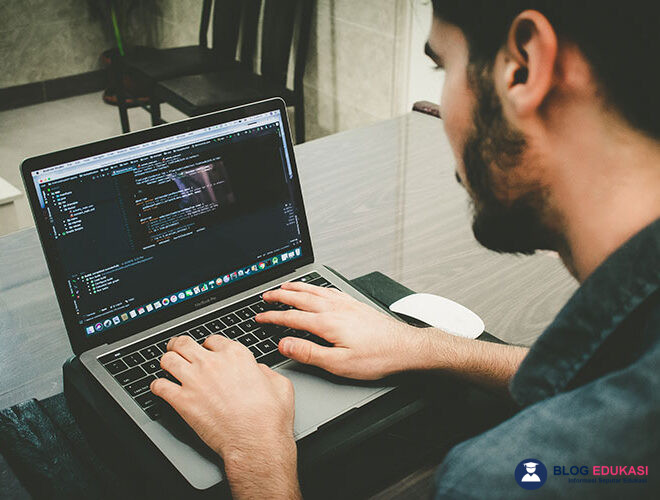 Gelar Sarjana Teknik Informatika: Penjelasan Lengkap dan Jenisnya